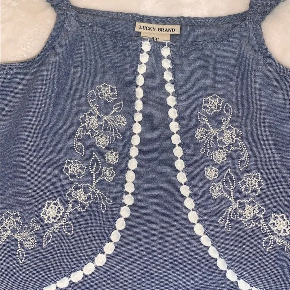 Lucky Brand Chambray Swing Top 4T Ruffle Straps EUC Embroidered Floral Design - Picture 2 of 10